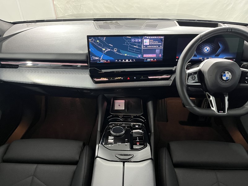 2023 (73) BMW 5 SERIES 520i M Sport Pro 4dr Auto 4554567