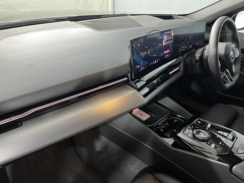 2023 (73) BMW 5 SERIES 520i M Sport Pro 4dr Auto 4554570