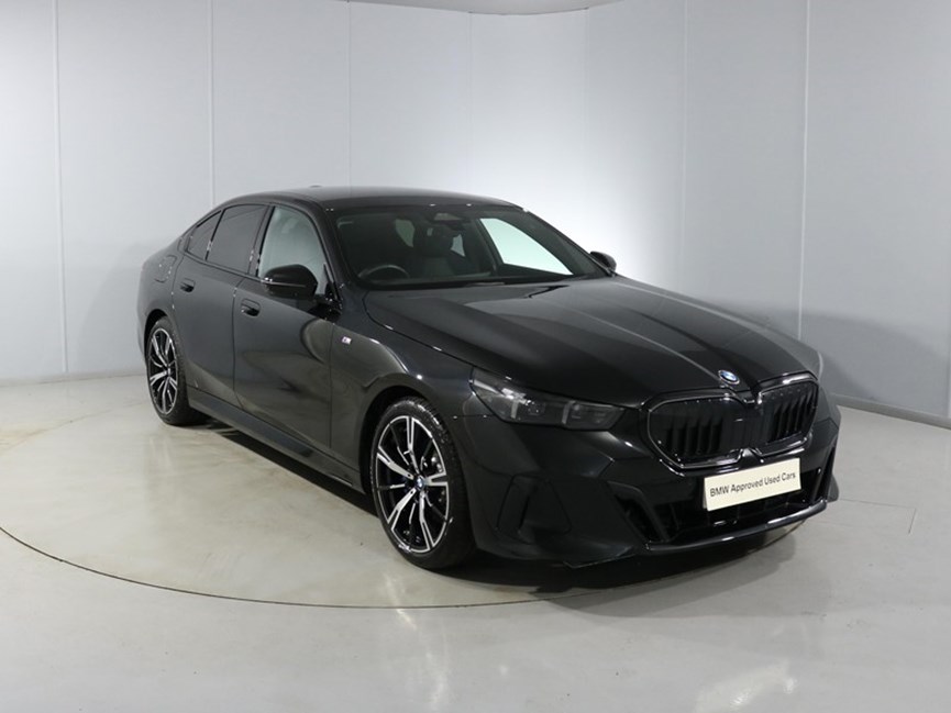 2023 (73) BMW 5 SERIES 520i M Sport Pro 4dr Auto