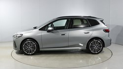 2025 (75) BMW 2 SERIES 220i MHT M Sport 5dr DCT 4922998