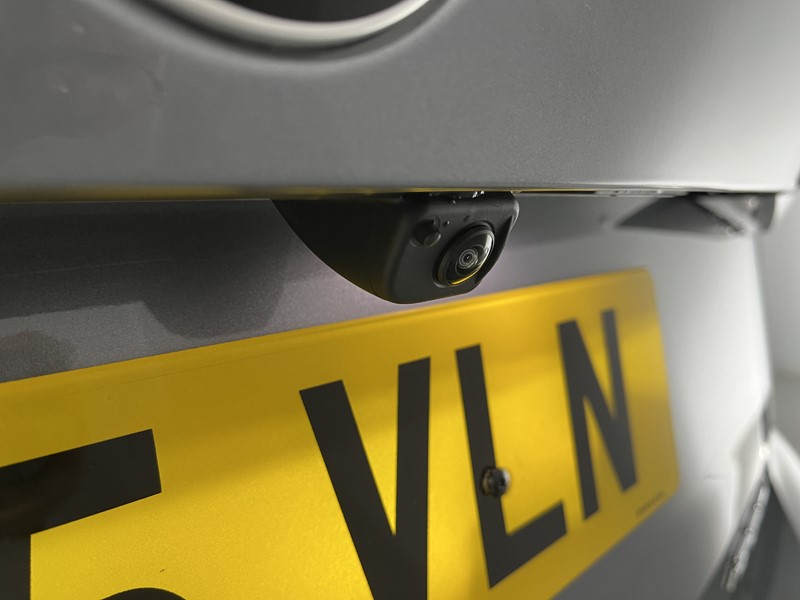 2025 (75) BMW 2 SERIES 220i MHT M Sport 5dr DCT 4922994