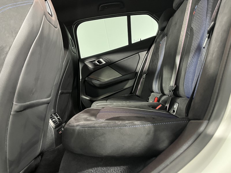 2023 (23) BMW 1 SERIES M135i xDrive 5dr Step Auto 4558576