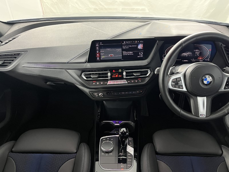 2022 (22) BMW 1 SERIES 120d xDrive M Sport 5dr Step Auto [LCP] 4554827