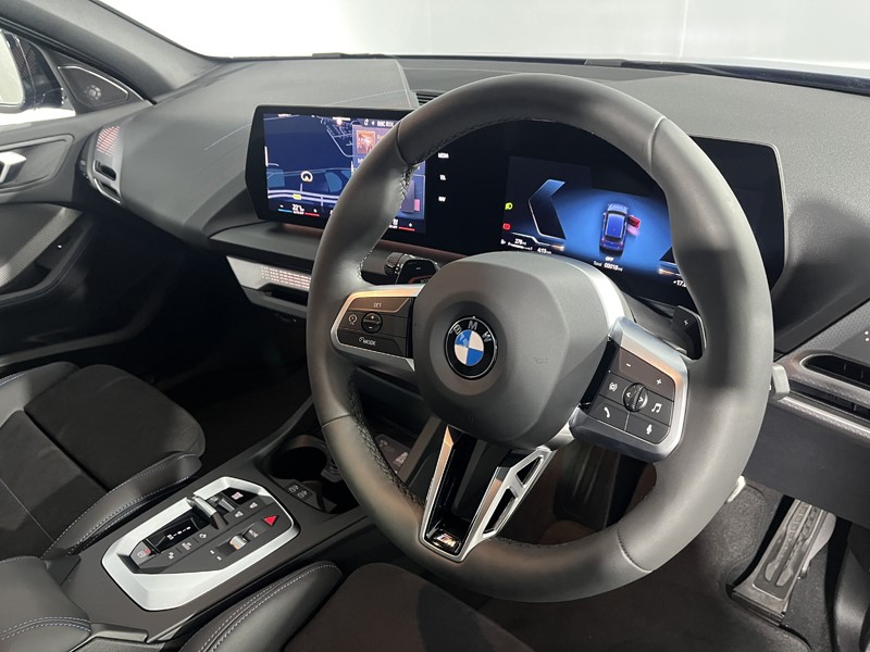 2025 (75) BMW 1 SERIES 120 M Sport 5dr Step Auto 4923580