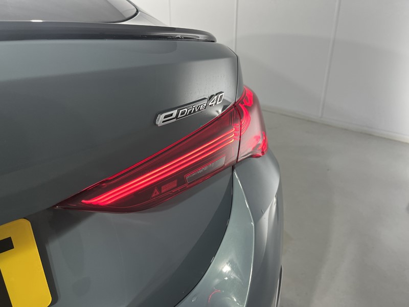 2025 (75) BMW I4 250kW eDrive40 M Sport 83.9kWh 5dr Auto 4924031