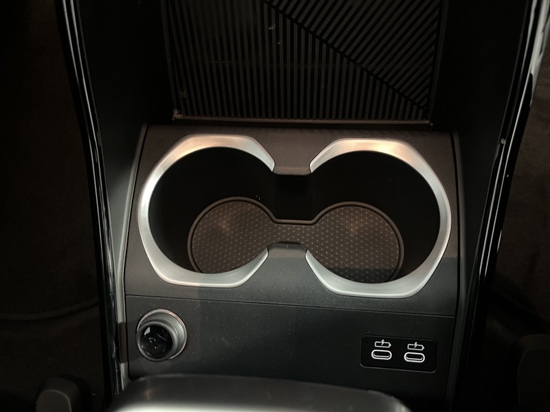 2025 (75) BMW iX2 150kW eDrive20 Shadow Edition 65kWh 5dr Auto 4923241