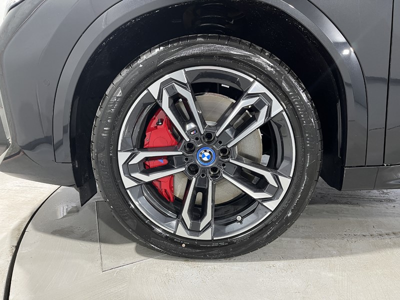 2025 (75) BMW iX2 150kW eDrive20 Shadow Edition 65kWh 5dr Auto 4923225