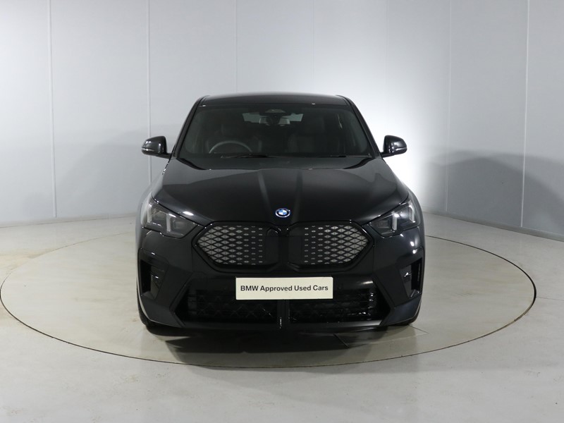 2025 (75) BMW iX2 150kW eDrive20 Shadow Edition 65kWh 5dr Auto 4923227