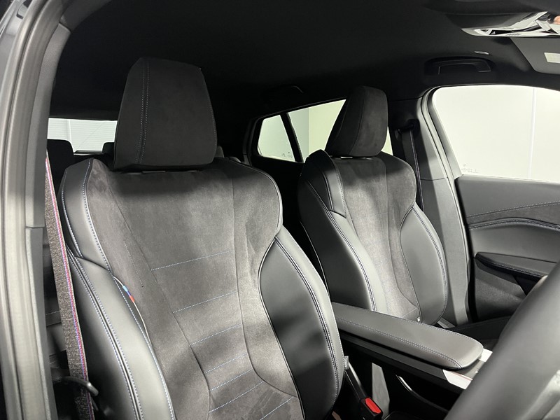 2025 (75) BMW iX2 150kW eDrive20 Shadow Edition 65kWh 5dr Auto 4923222