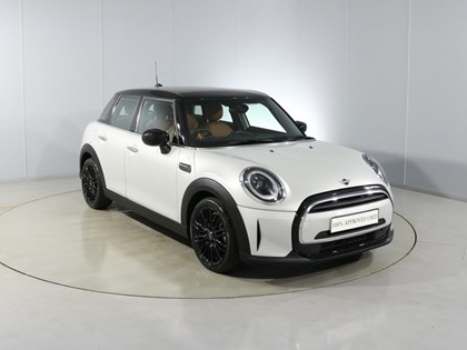 2022 (22) MINI HATCHBACK 1.5 Cooper Exclusive 5dr