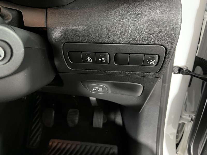 2023 (23) CITROEN C3 AIRCROSS 1.2 PureTech 110 C-Series Edition 5dr 4594550