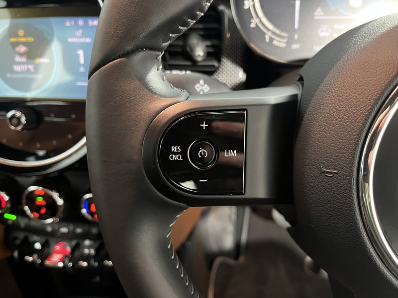 2023 (23) MINI HATCHBACK 1.5 Cooper Exclusive Premium 5dr Auto 4633113