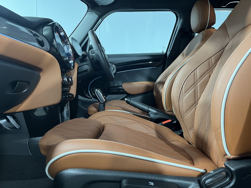 2023 (23) MINI HATCHBACK 1.5 Cooper Exclusive Premium 5dr Auto 4633125