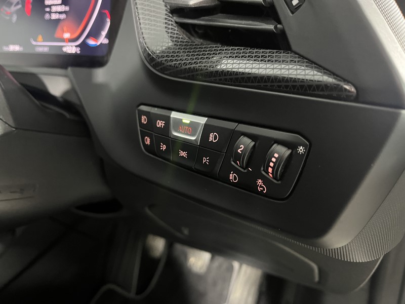 2022 (22) BMW 2 SERIES 218i [136] Sport 4dr [Live Cockpit Professional] 4600467