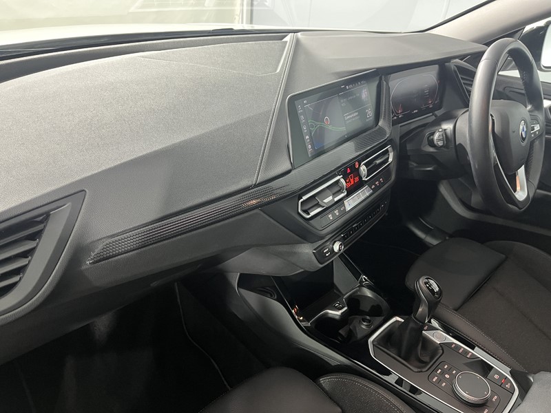 2022 (22) BMW 2 SERIES 218i [136] Sport 4dr [Live Cockpit Professional] 4600453