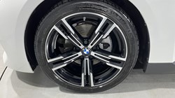 2022 (22) BMW 2 SERIES 220i M Sport 2dr Step Auto 4594351