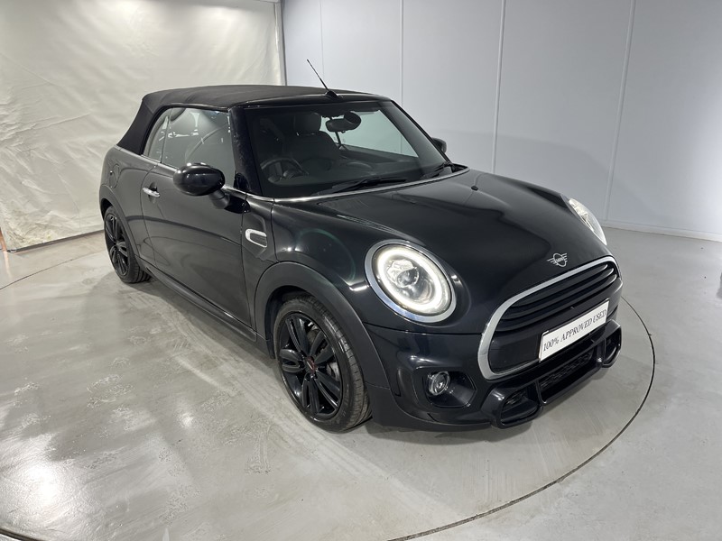 2020 (70) MINI CONVERTIBLE 1.5 Cooper Sport II 2dr 4604806
