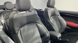 2020 (70) MINI CONVERTIBLE 1.5 Cooper Sport II 2dr 4604782