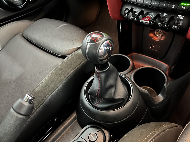 2020 (70) MINI CONVERTIBLE 1.5 Cooper Sport II 2dr 4604781