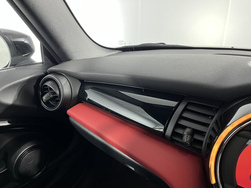 2020 (70) MINI CONVERTIBLE 1.5 Cooper Sport II 2dr 4604796