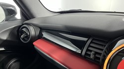 2020 (70) MINI CONVERTIBLE 1.5 Cooper Sport II 2dr 4604796