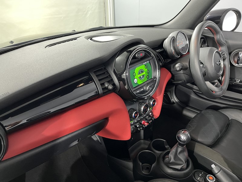 2020 (70) MINI CONVERTIBLE 1.5 Cooper Sport II 2dr 4604778