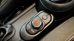 2020 (70) MINI CONVERTIBLE 1.5 Cooper Sport II 2dr 4604802