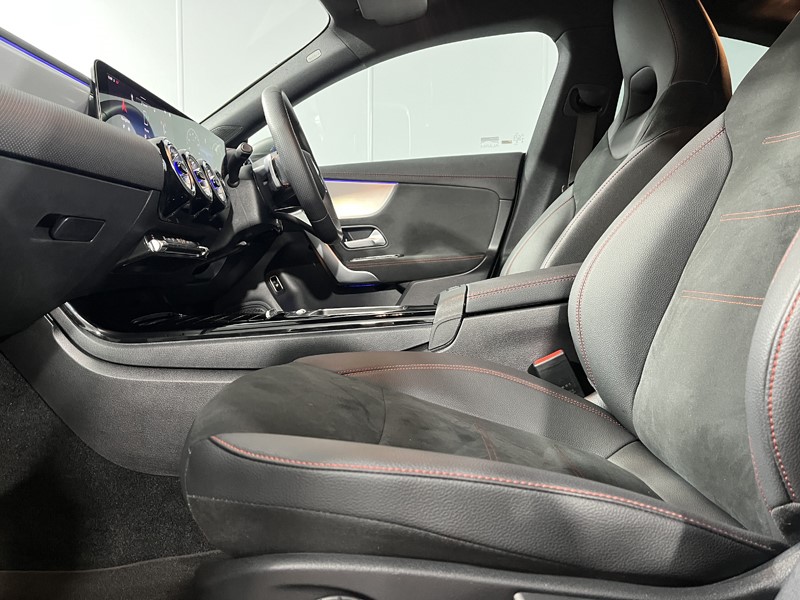 2023 (73) MERCEDES-BENZ CLA 180 AMG Line Executive 4dr Tip Auto 4589871