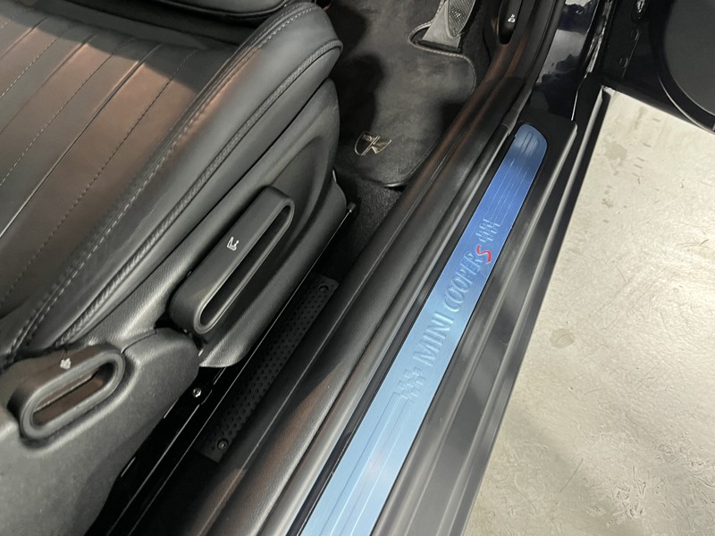 2022 (72) MINI CONVERTIBLE 2.0 Cooper S Exclusive 2dr Auto 4632912