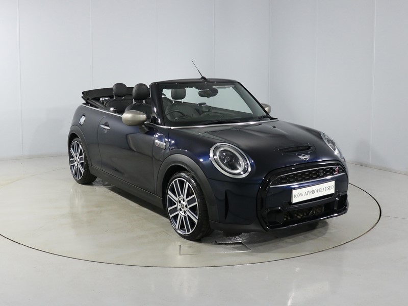 2022 (72) MINI CONVERTIBLE 2.0 Cooper S Exclusive 2dr Auto