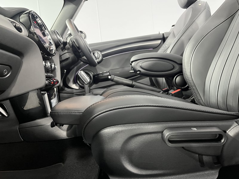 2022 (72) MINI CONVERTIBLE 2.0 Cooper S Exclusive 2dr Auto 4632927