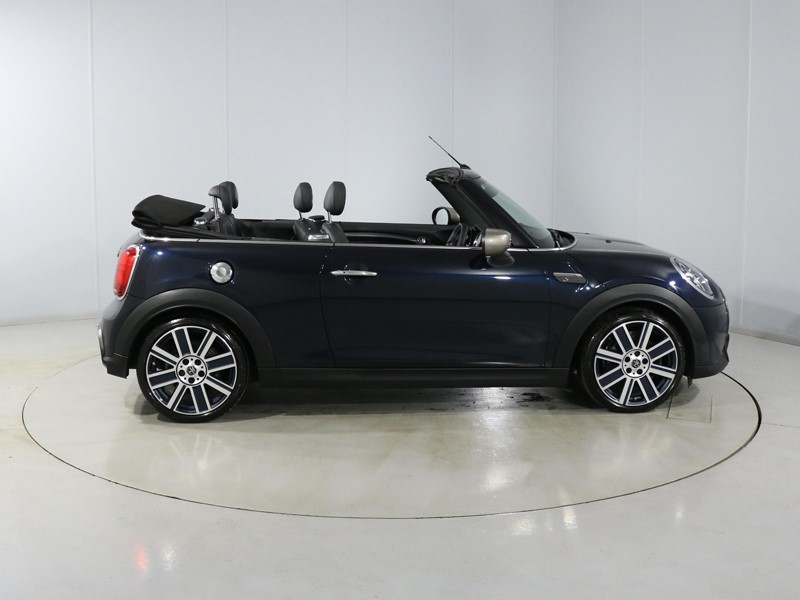 2022 (72) MINI CONVERTIBLE 2.0 Cooper S Exclusive 2dr Auto 4632897