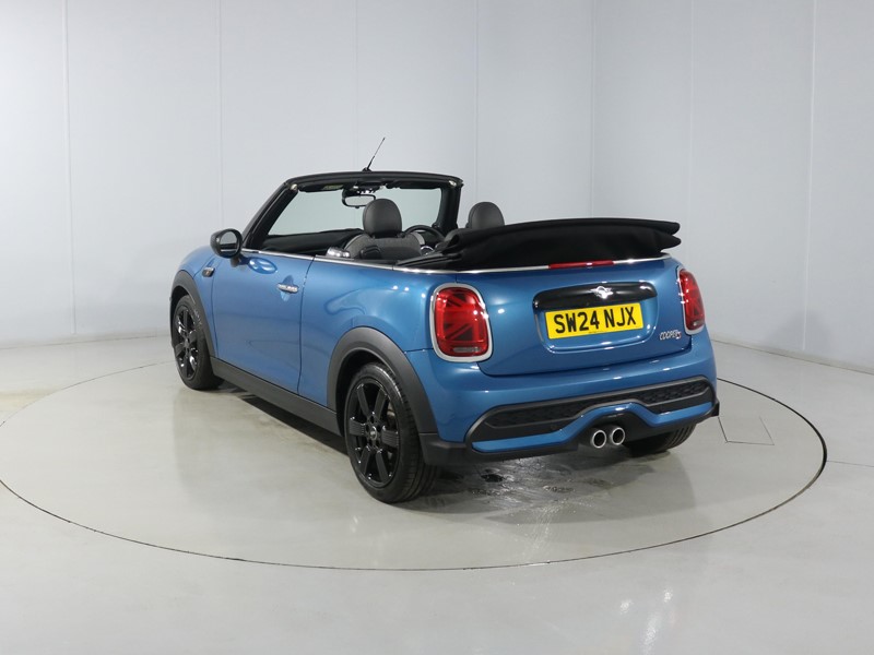 2024 (24) MINI CONVERTIBLE 2.0 Cooper S Classic Premium 2dr Auto