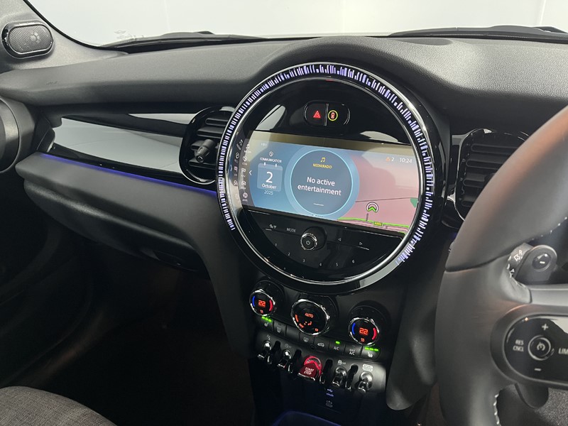 2024 (24) MINI CONVERTIBLE 2.0 Cooper S Classic Premium 2dr Auto 4622131