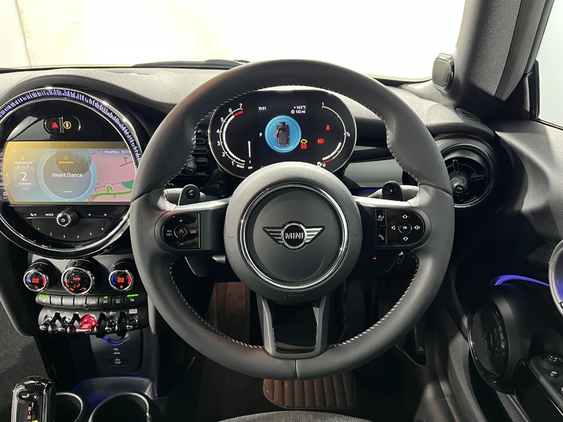 2024 (24) MINI CONVERTIBLE 2.0 Cooper S Classic Premium 2dr Auto 4622128