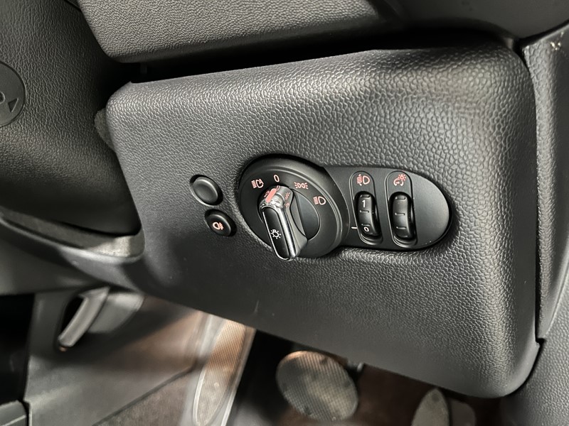 2024 (24) MINI CONVERTIBLE 2.0 Cooper S Classic Premium 2dr Auto 4622145