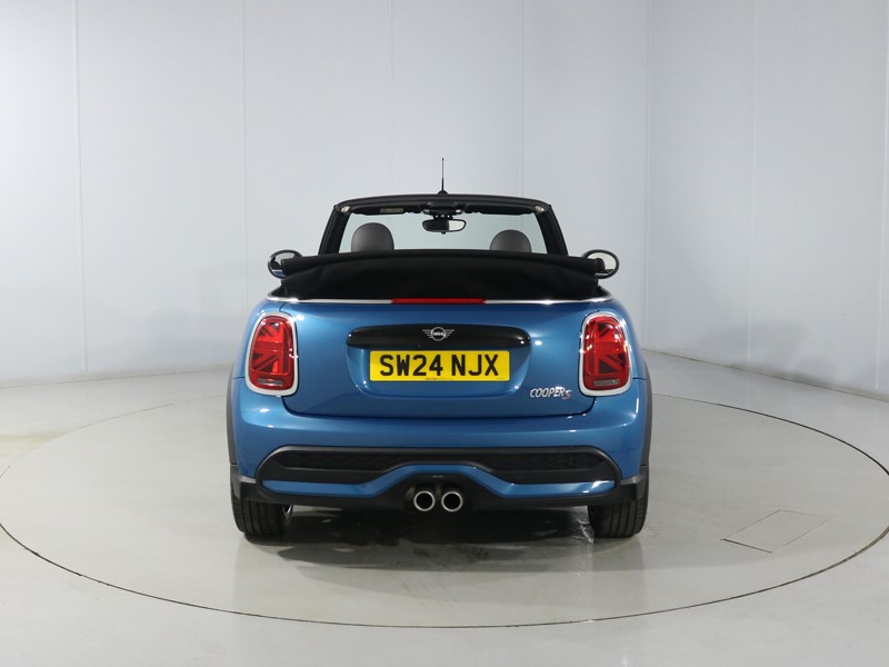 2024 (24) MINI CONVERTIBLE 2.0 Cooper S Classic Premium 2dr Auto 4622138