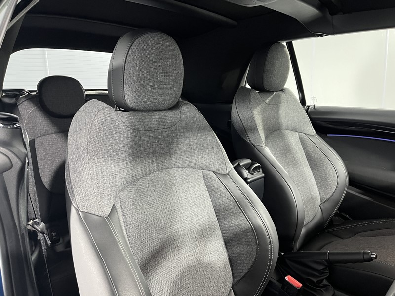 2024 (24) MINI CONVERTIBLE 2.0 Cooper S Classic Premium 2dr Auto 4622134