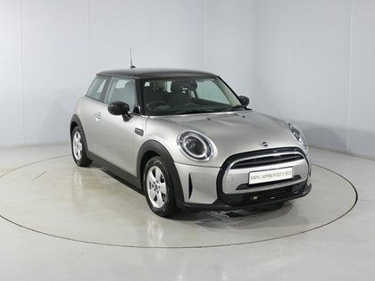 2022 (72) MINI HATCHBACK 1.5 Cooper Classic 3dr Auto