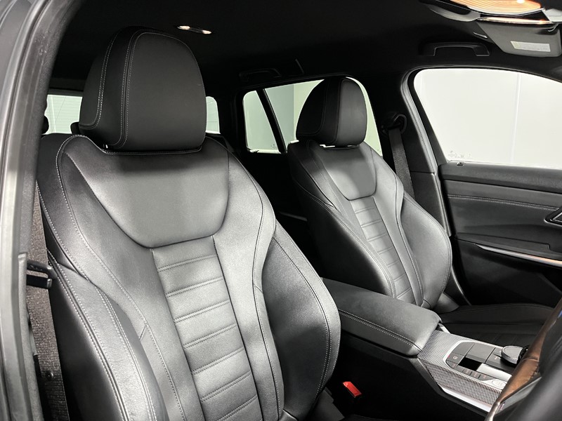 2021 (71) BMW 3 SERIES 318i M Sport 5dr Step Auto 4604321