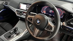 2021 (71) BMW 3 SERIES 318i M Sport 5dr Step Auto 4604317