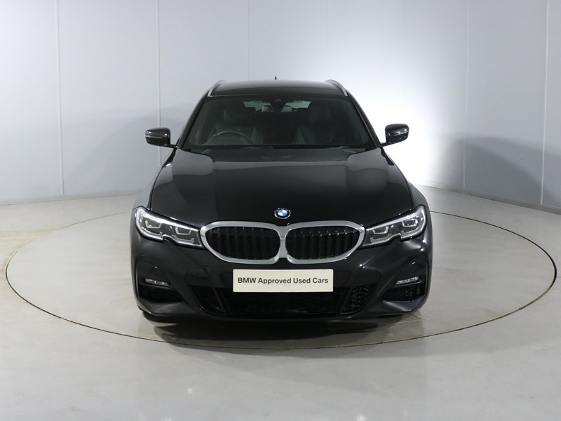 2021 (71) BMW 3 SERIES 318i M Sport 5dr Step Auto 4604326