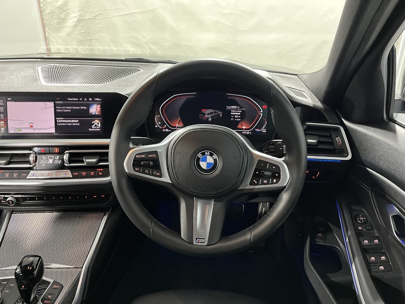 2021 (71) BMW 3 SERIES 318i M Sport 5dr Step Auto 4604316