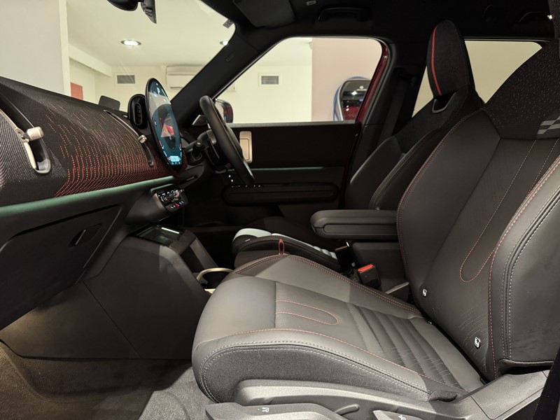 2025 (75) MINI COUNTRYMAN 230kW SE Sport [Level 2] ALL4 66kWh 5dr Auto 5042136