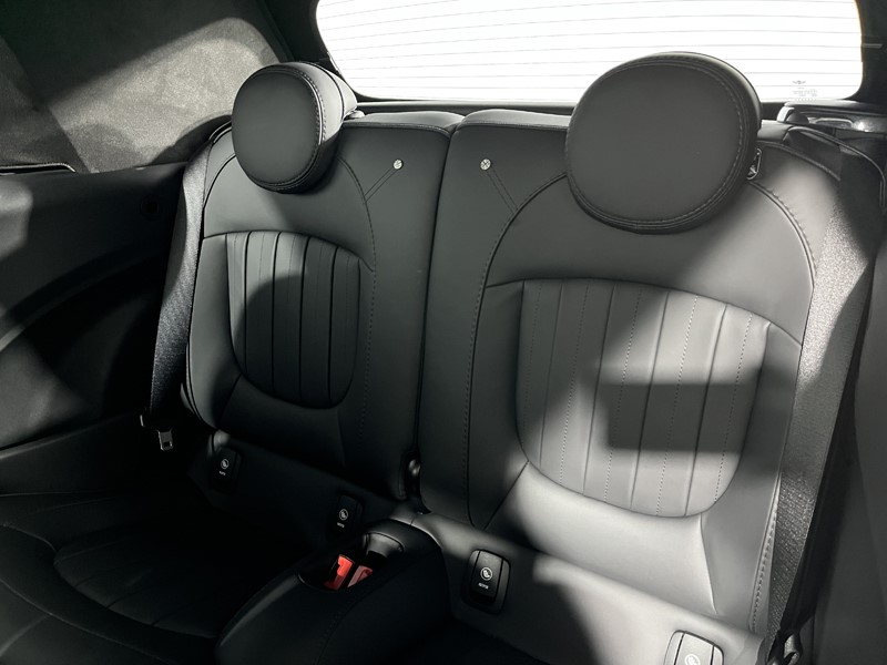 2023 (23) MINI CONVERTIBLE 1.5 Cooper Exclusive Premium 2dr Auto 4614889