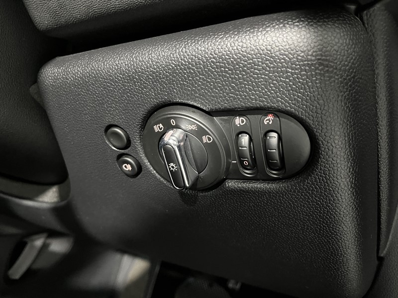 2023 (23) MINI CONVERTIBLE 1.5 Cooper Exclusive Premium 2dr Auto 4614897