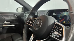 2021 (21) MERCEDES-BENZ GLA 200 Sport 5dr Auto 4599986