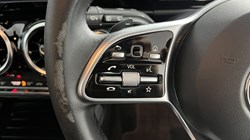 2021 (21) MERCEDES-BENZ GLA 200 Sport 5dr Auto 4599987