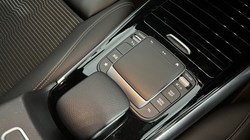 2021 (21) MERCEDES-BENZ GLA 200 Sport 5dr Auto 4599993