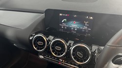 2021 (21) MERCEDES-BENZ GLA 200 Sport 5dr Auto 4599971